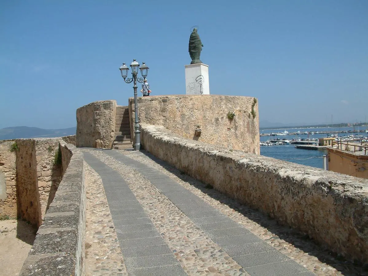Attico In Residence Con Piscina Via Lido 125 Alghero Appartamento