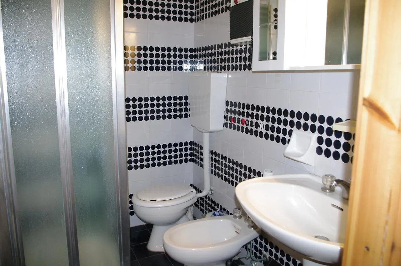 Appartamento Attico In Residence Con Piscina Via Lido 125 Alghero